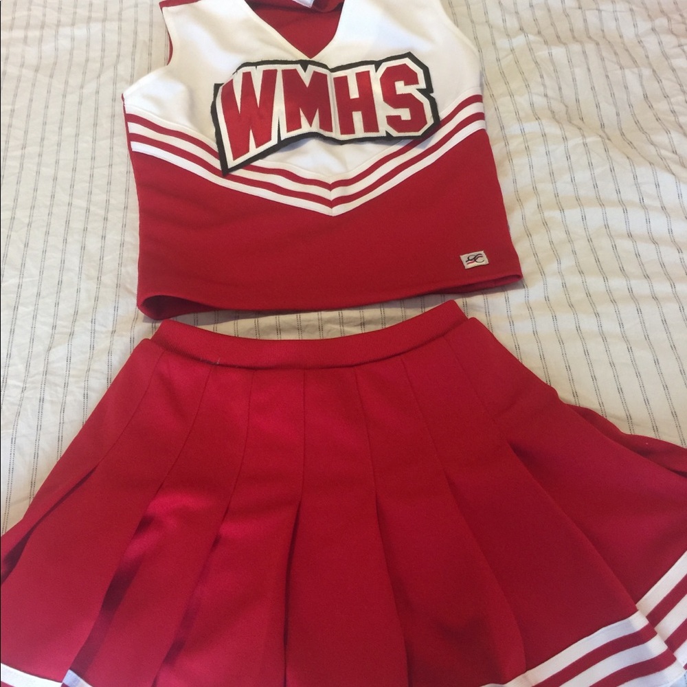 Cheerleader outfit